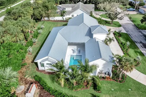 985 Clipper Road Vero Beach FL 32963