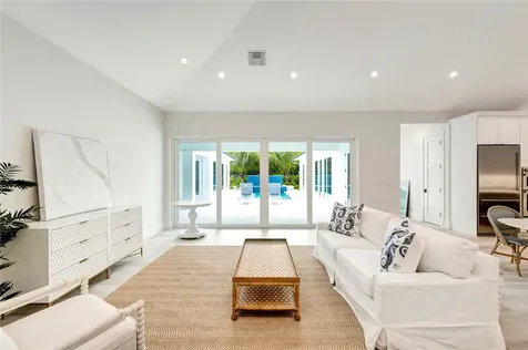 985 Clipper Road Vero Beach FL 32963
