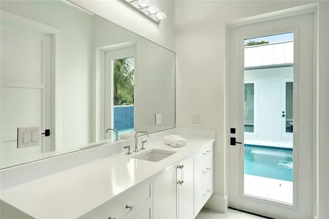 985 Clipper Road Vero Beach FL 32963