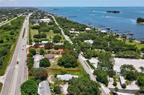 11390 Us Highway 1 Sebastian FL 32958