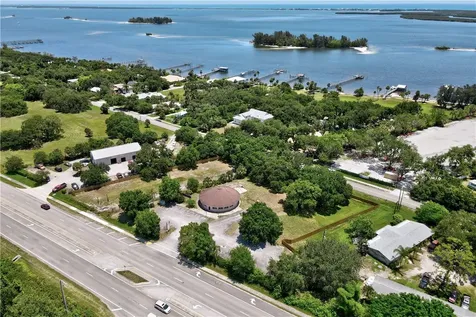 11390 Us Highway 1 Sebastian FL 32958
