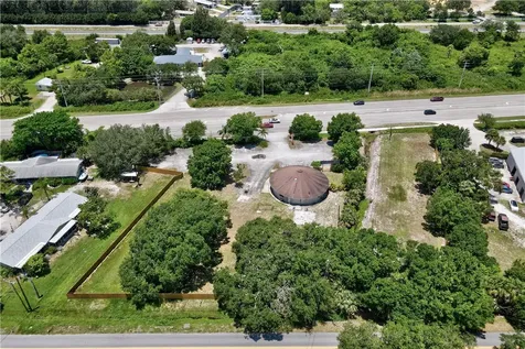 11390 Us Highway 1 Sebastian FL 32958