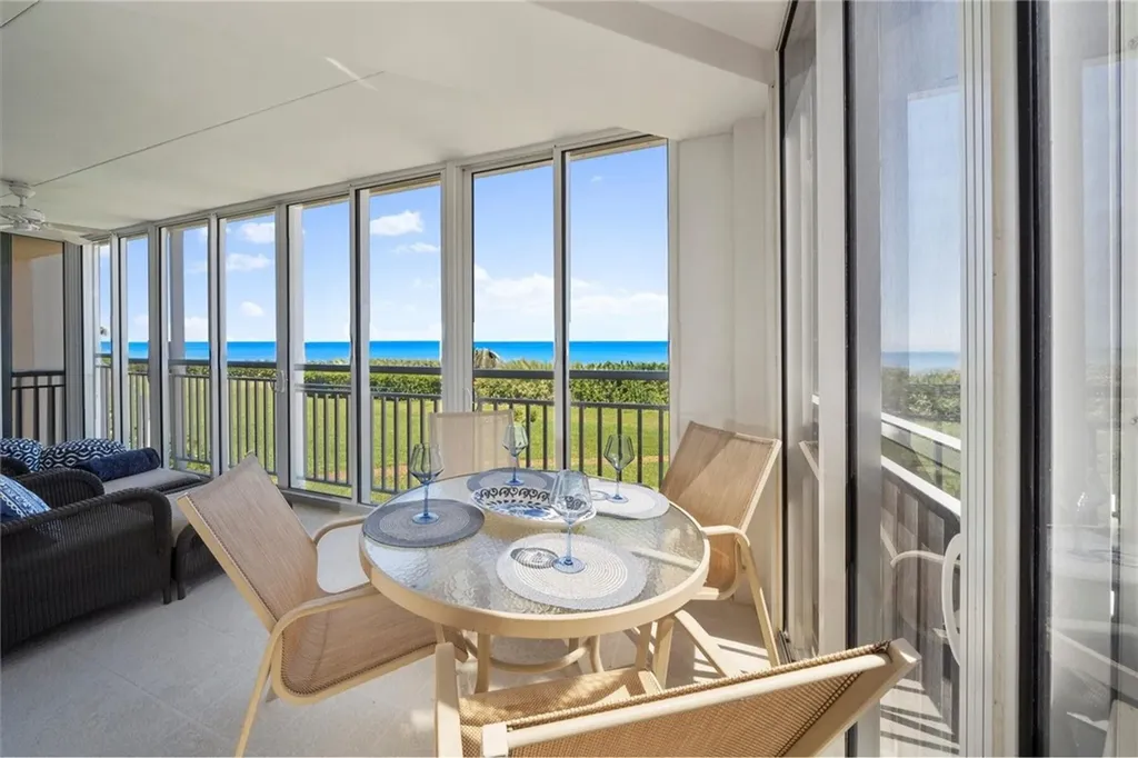 8824 S Sea Oaks Way Vero Beach FL 32963