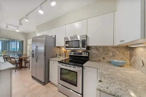 8824 S Sea Oaks Way Vero Beach FL 32963