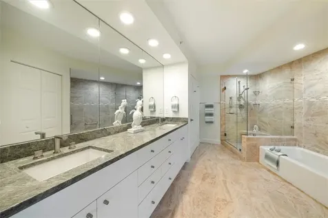 8824 S Sea Oaks Way Vero Beach FL 32963