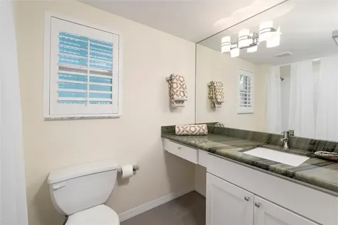 8824 S Sea Oaks Way Vero Beach FL 32963