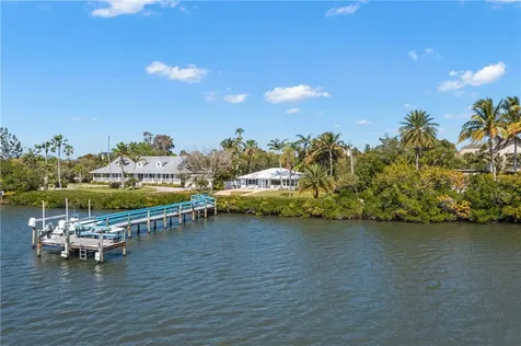 226 Indian River Drive Vero Beach FL 32963