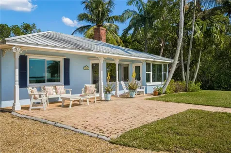 226 Indian River Drive Vero Beach FL 32963