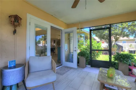 985 George Street Sebastian FL 32958