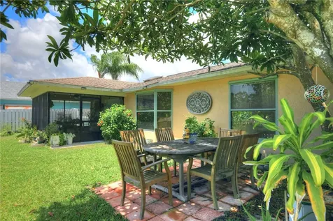 985 George Street Sebastian FL 32958
