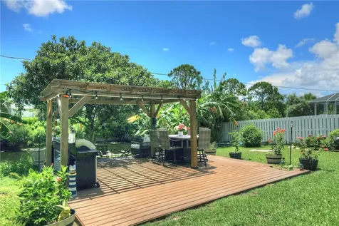 985 George Street Sebastian FL 32958