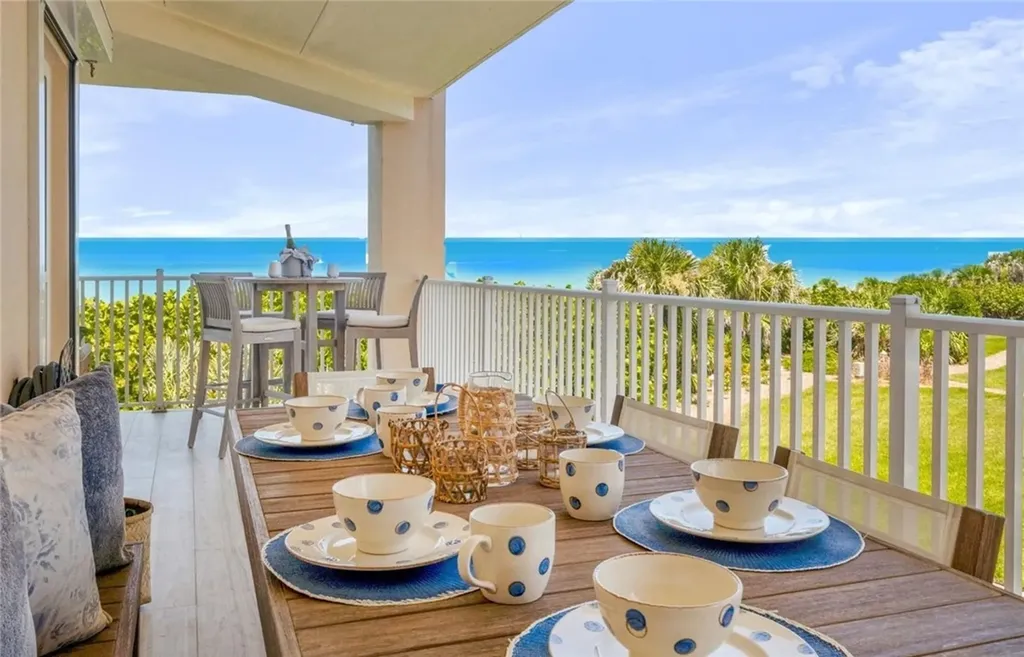 8820 S Sea Oaks Way Vero Beach FL 32963