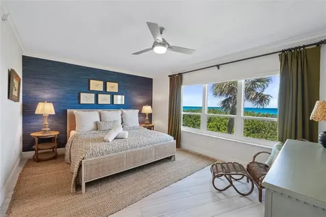 8820 S Sea Oaks Way Vero Beach FL 32963