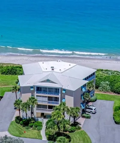 8820 S Sea Oaks Way Vero Beach FL 32963