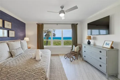 8820 S Sea Oaks Way Vero Beach FL 32963
