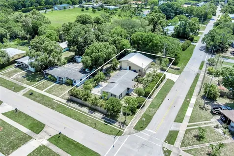 1806 31st Avenue Vero Beach FL 32960