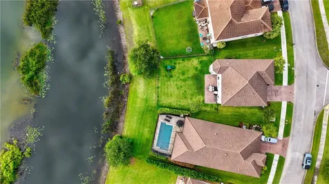 1782 Berkshire Circle SW Vero Beach FL 32968