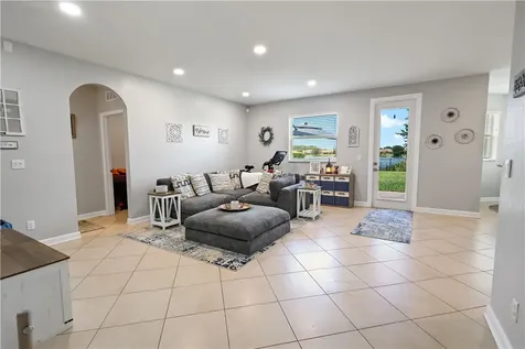 1782 Berkshire Circle SW Vero Beach FL 32968