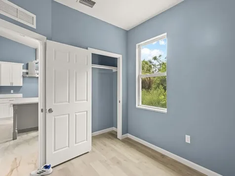 8525 64th Avenue Vero Beach FL 32967