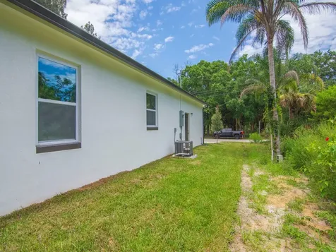 8525 64th Avenue Vero Beach FL 32967
