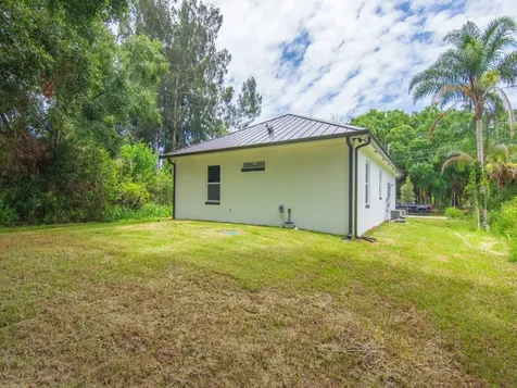 8525 64th Avenue Vero Beach FL 32967