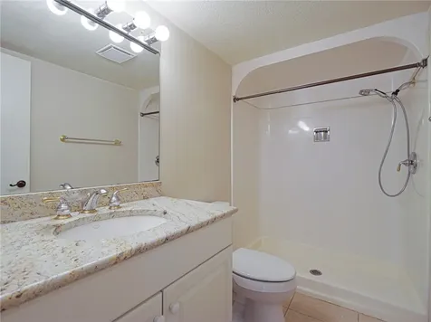 1901 Indian River Boulevard Vero Beach FL 32960