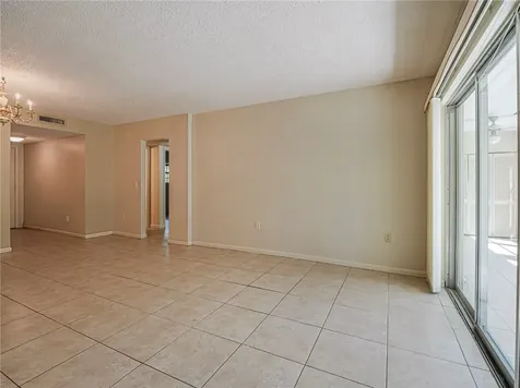 1901 Indian River Boulevard Vero Beach FL 32960