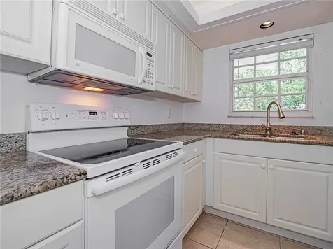 1901 Indian River Boulevard Vero Beach FL 32960
