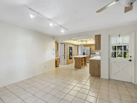 105 12th Place SE Vero Beach FL 32962