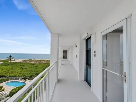1480 Ocean Drive Vero Beach FL 32963