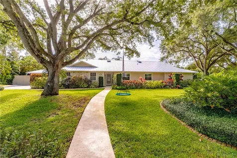 2410 47th Terrace Vero Beach FL 32966