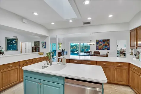 2410 47th Terrace Vero Beach FL 32966