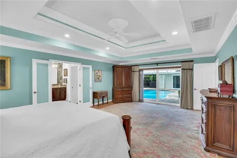 2410 47th Terrace Vero Beach FL 32966
