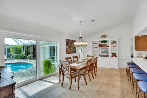 2410 47th Terrace Vero Beach FL 32966