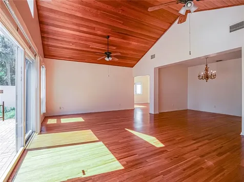 131 Peppertree Drive Vero Beach FL 32963