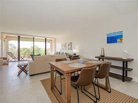 5300 Highway A1a Vero Beach FL 32963