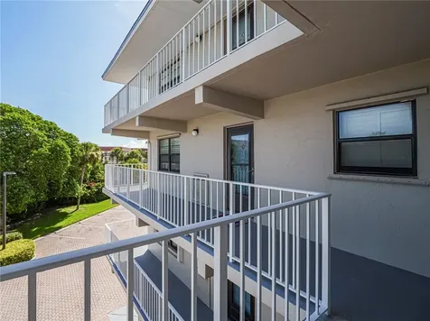 5300 Highway A1a Vero Beach FL 32963