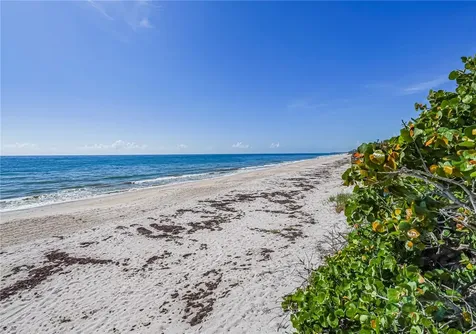 5300 Highway A1a Vero Beach FL 32963