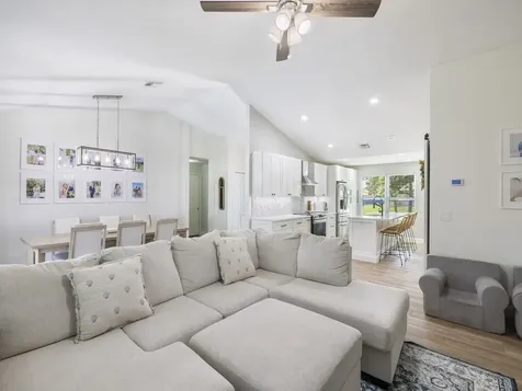291 Columbus Street Sebastian FL 32958