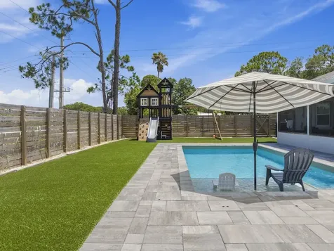 291 Columbus Street Sebastian FL 32958