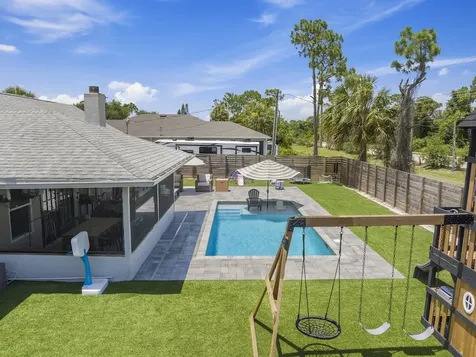 291 Columbus Street Sebastian FL 32958