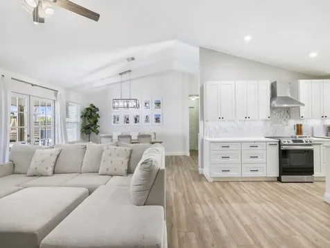 291 Columbus Street Sebastian FL 32958
