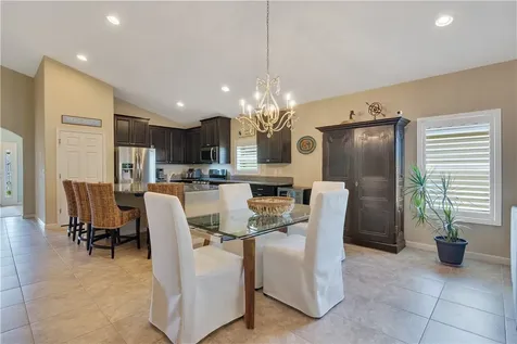1712 Berkshire Circle SW Vero Beach FL 32968