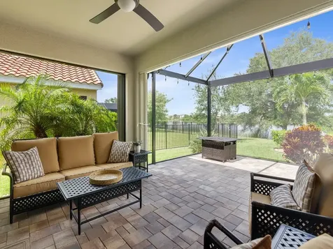 1712 Berkshire Circle SW Vero Beach FL 32968