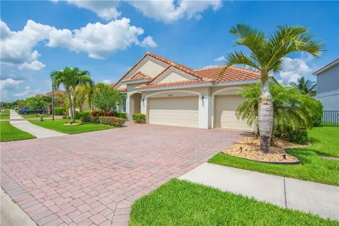 1712 Berkshire Circle SW Vero Beach FL 32968