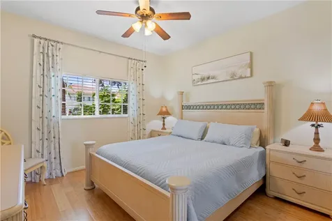 528 7th Square Vero Beach FL 32962