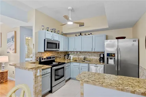 528 7th Square Vero Beach FL 32962