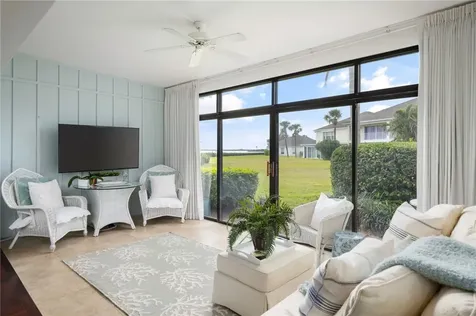 300 Harbour Drive Vero Beach FL 32963