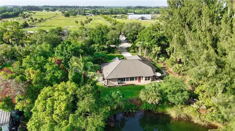 7090 41st Street Vero Beach FL 32967