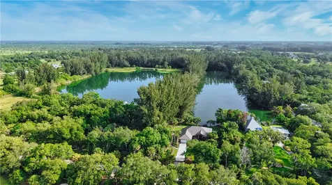 7090 41st Street Vero Beach FL 32967